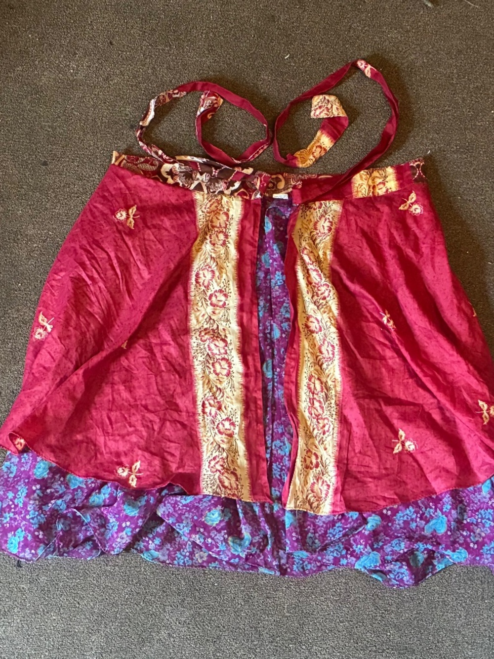 Vintage 100 ways to wear dress